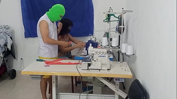 I had a moment of temptation with my coworker and he ended up sucking my vagina.